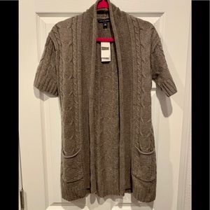 ⭐️2/$15⭐️ New Banana Republic brown sweater